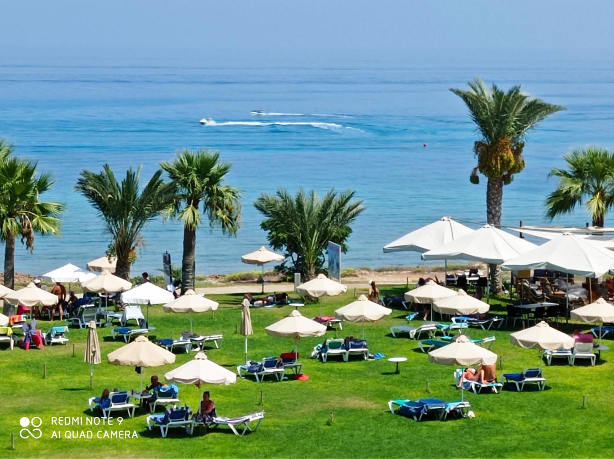 Polyxenia Isaak Luxury Villas And Apartments Protaras Extérieur photo