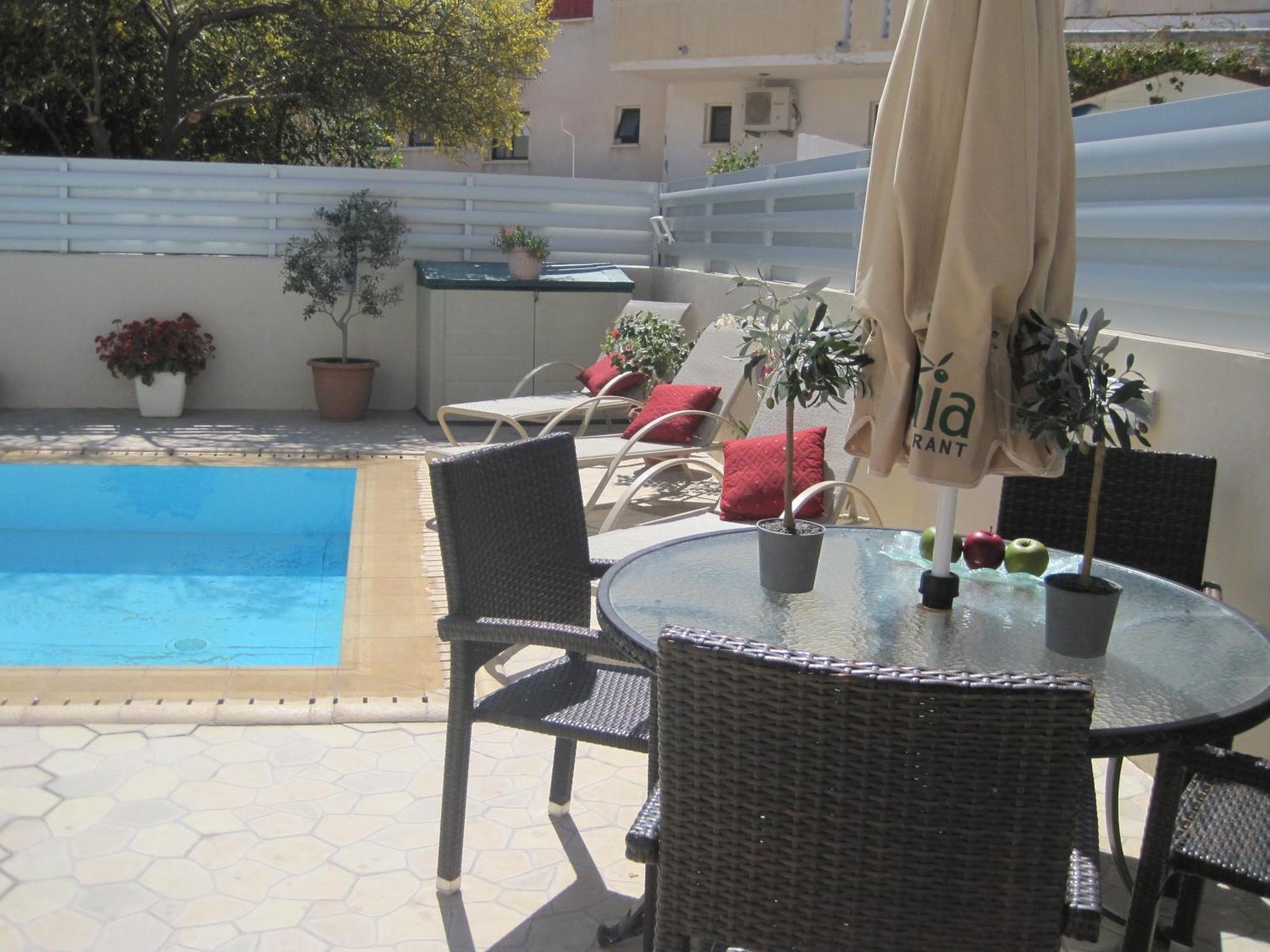 Polyxenia Isaak Luxury Villas And Apartments Protaras Chambre photo